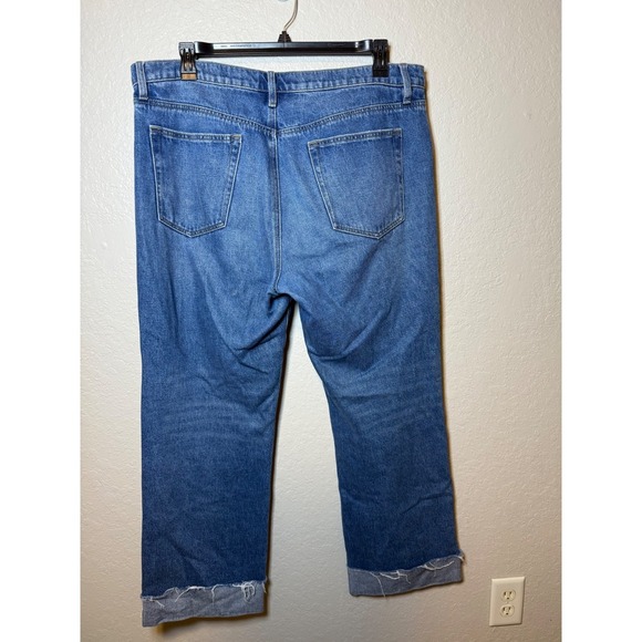 LOFT Made and Loved Women's Denim Crop Jeans Medium Wash Size 14 - Picture 2 of 4